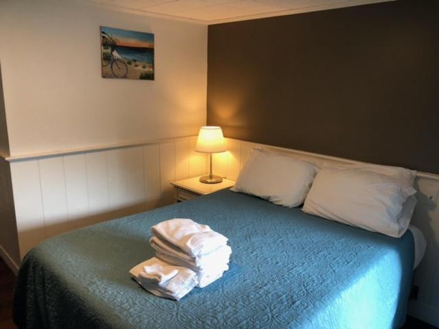 Herring Run Cabins And Inn Bourne Bagian luar foto
